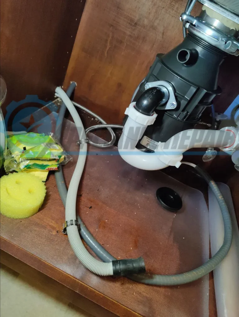 garbage disposal leak repair